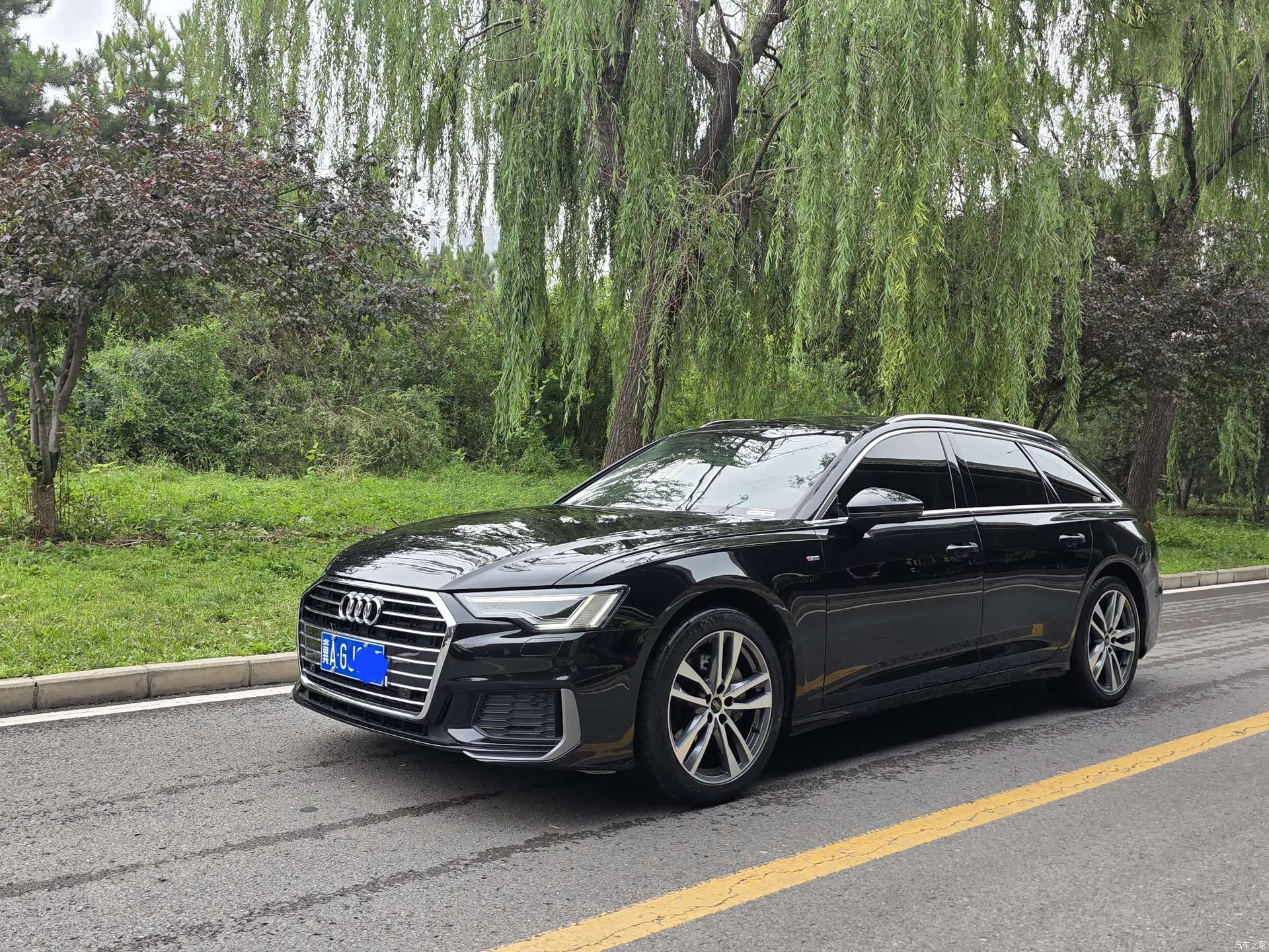 Audi A6, 2021 1