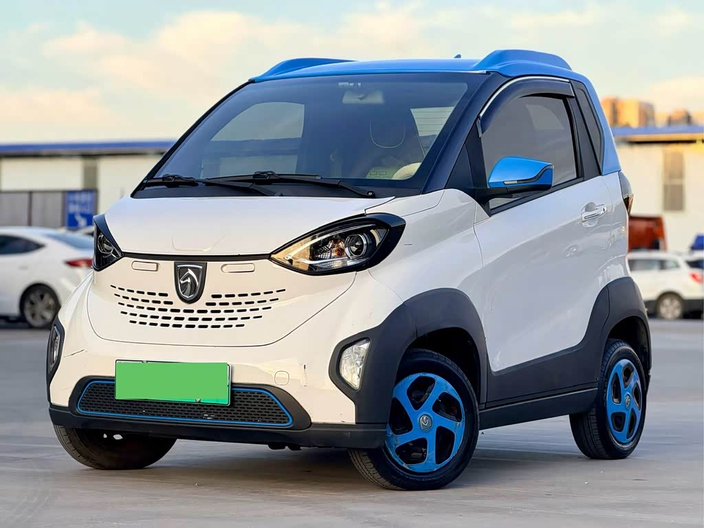 Baojun E100