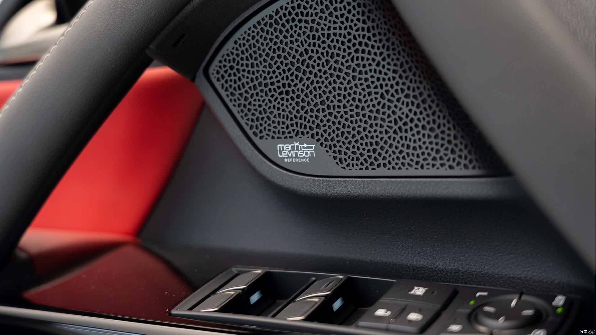 Lexus LX, 2023 17