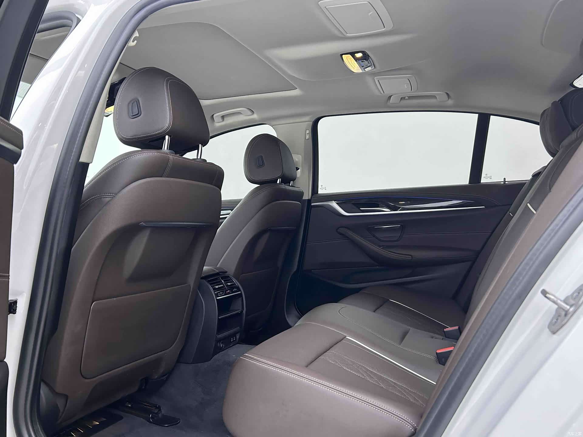 BMW 5 Series, 2021 15