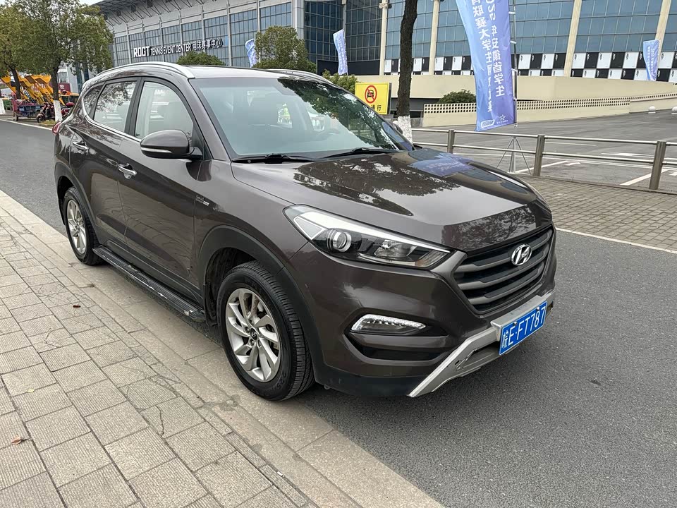Hyundai Tucson