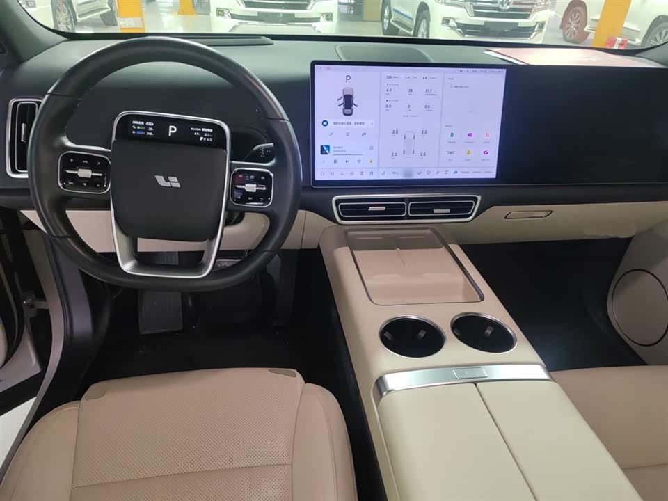 Li Auto Ideal L6