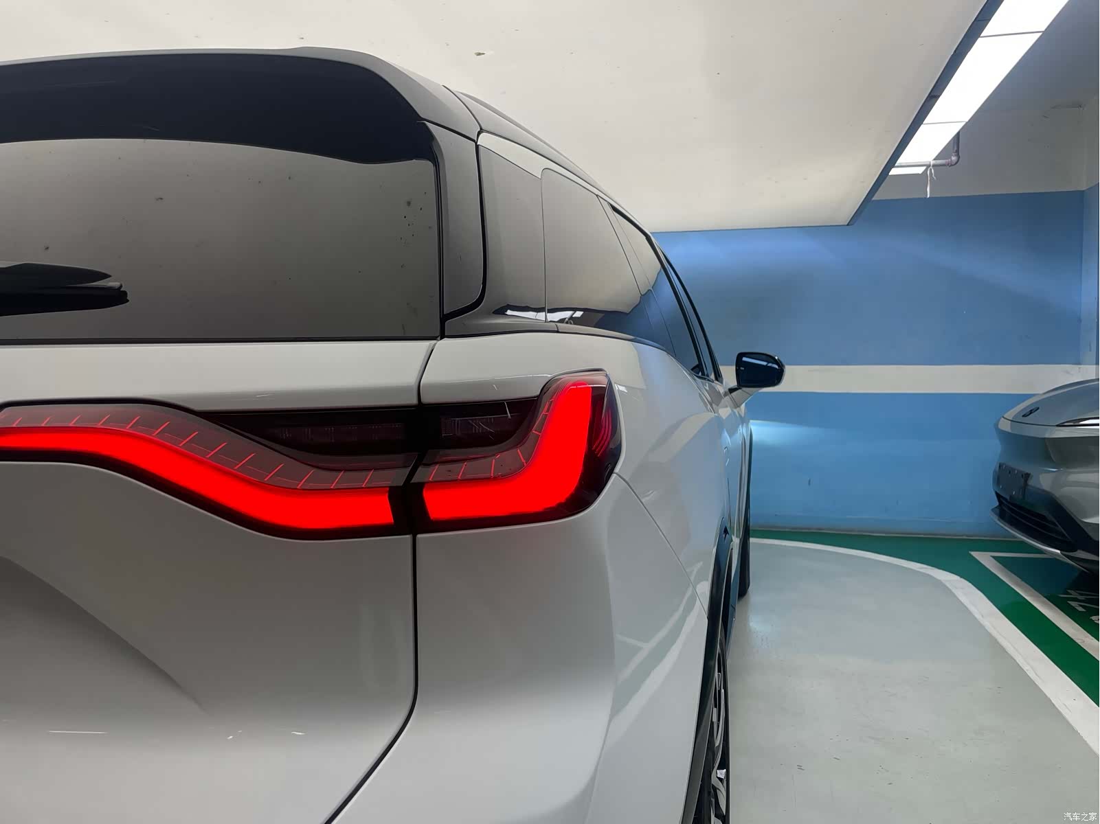 NIO ES8, 2019 9