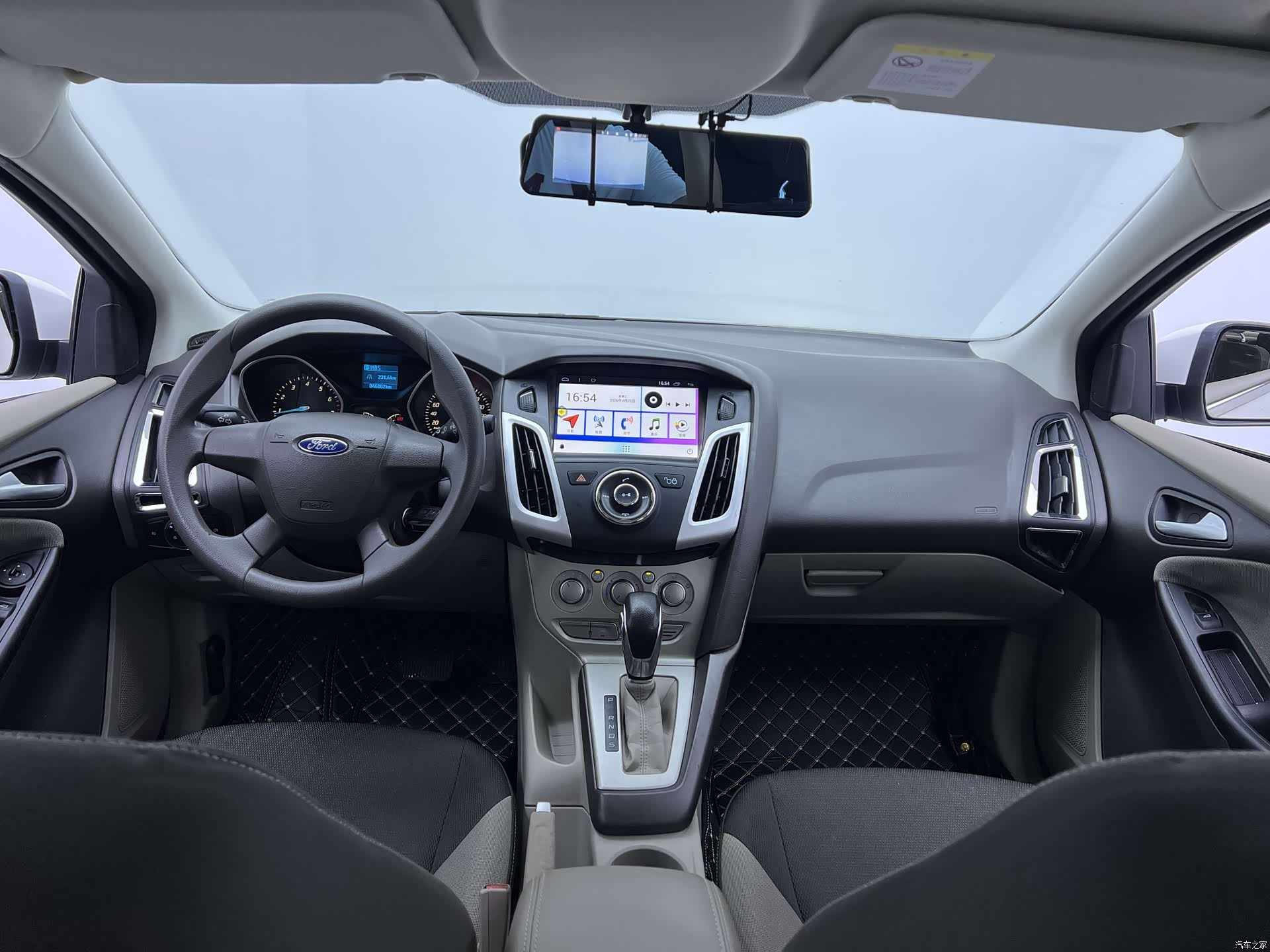 Ford Focus, 2015 20