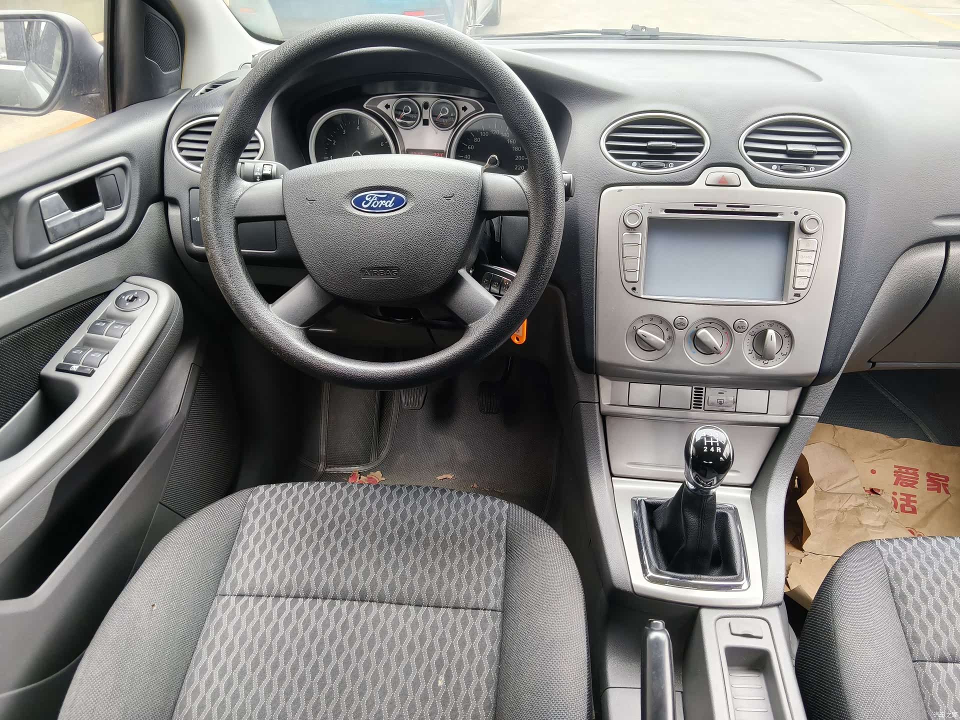 Ford Focus, 2012 6
