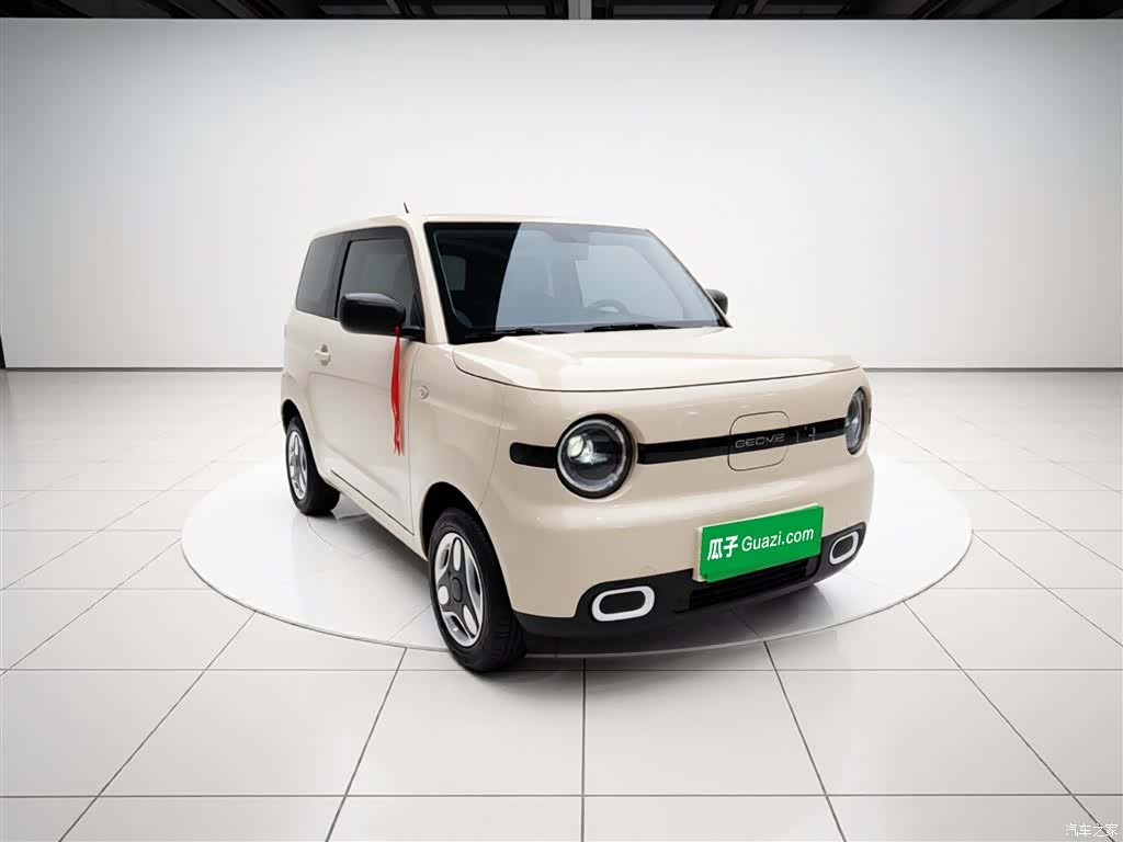 Geely Panda, 2025 4