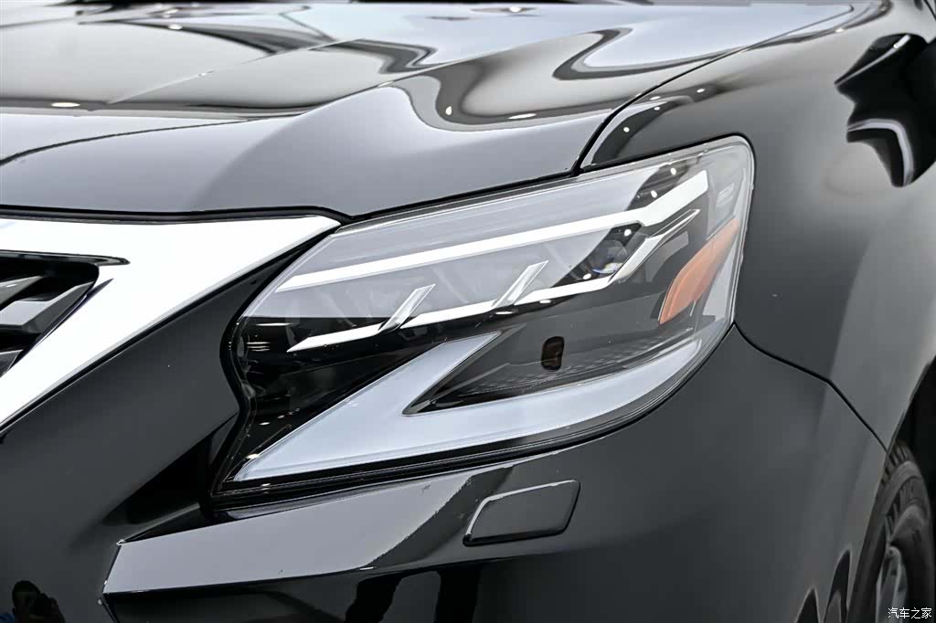 Lexus GX, 2024 10