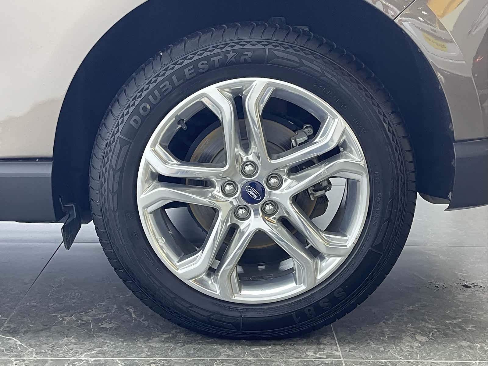 Ford Edge, 2017 8