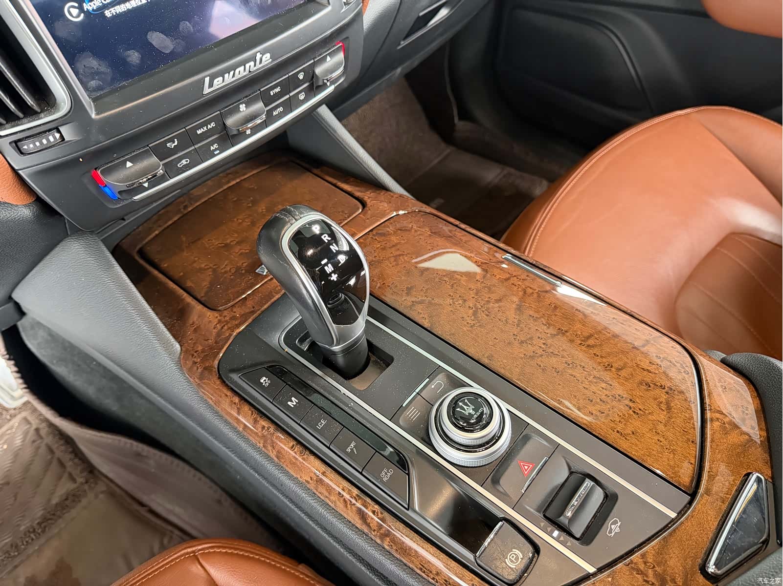 Maserati Levante, 2018 8