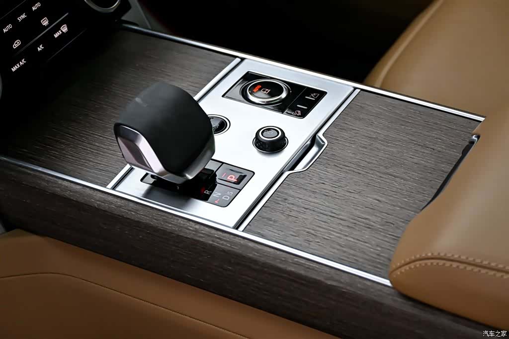 Land Rover Range Rover, 2024 18