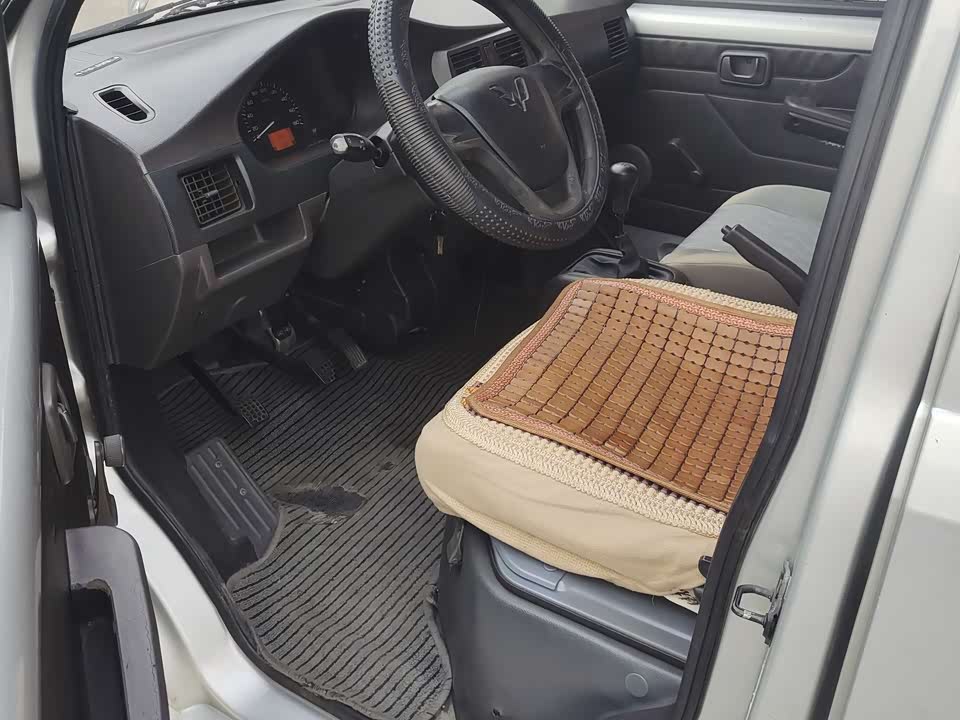 Wuling Wuling Rongguang Small Card