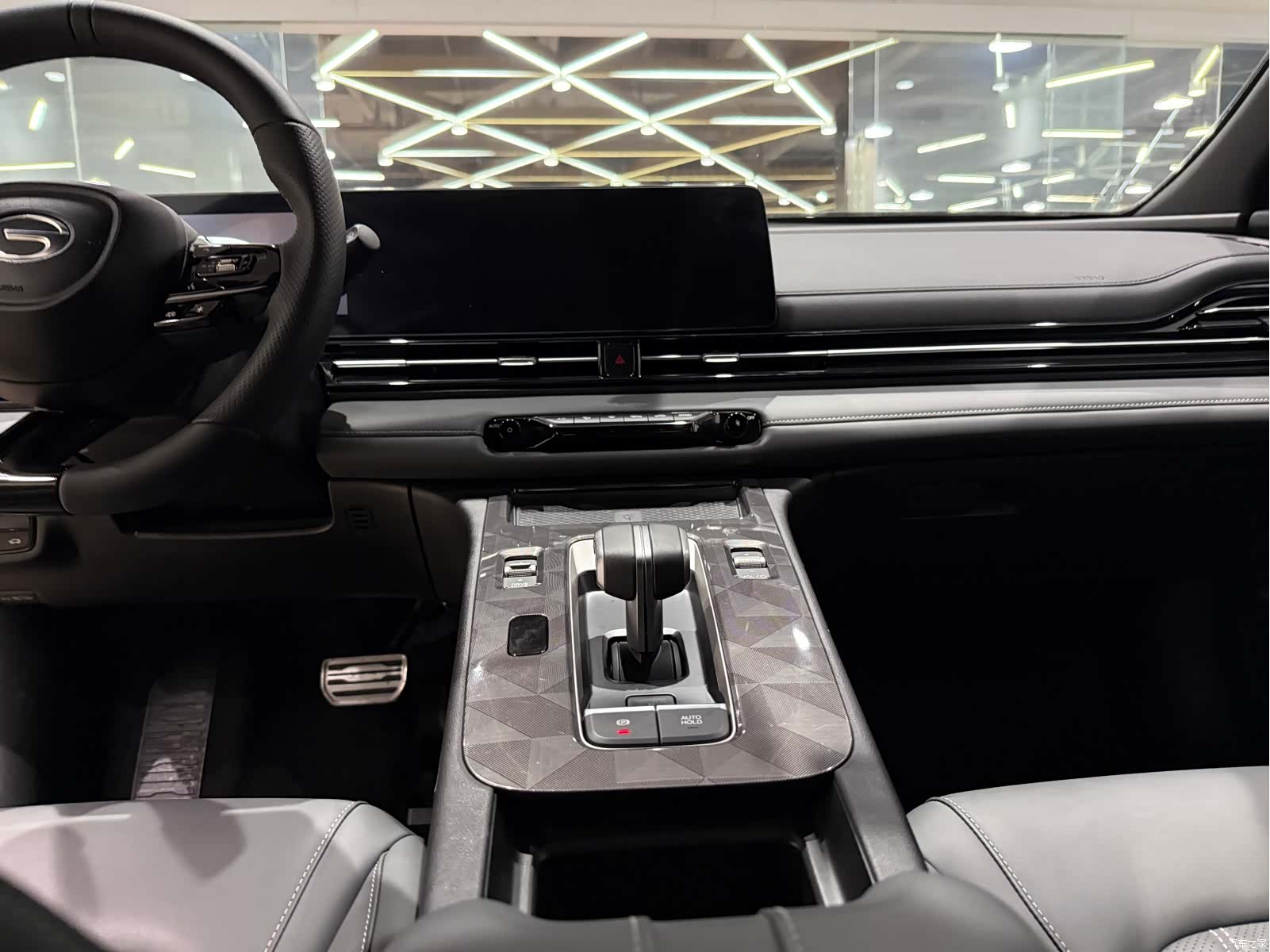 Trumpchi Empow, 2025 12