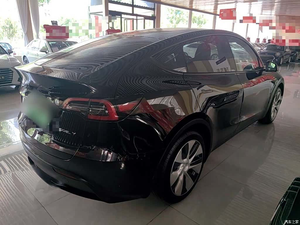 Tesla Model Y, 2022 7