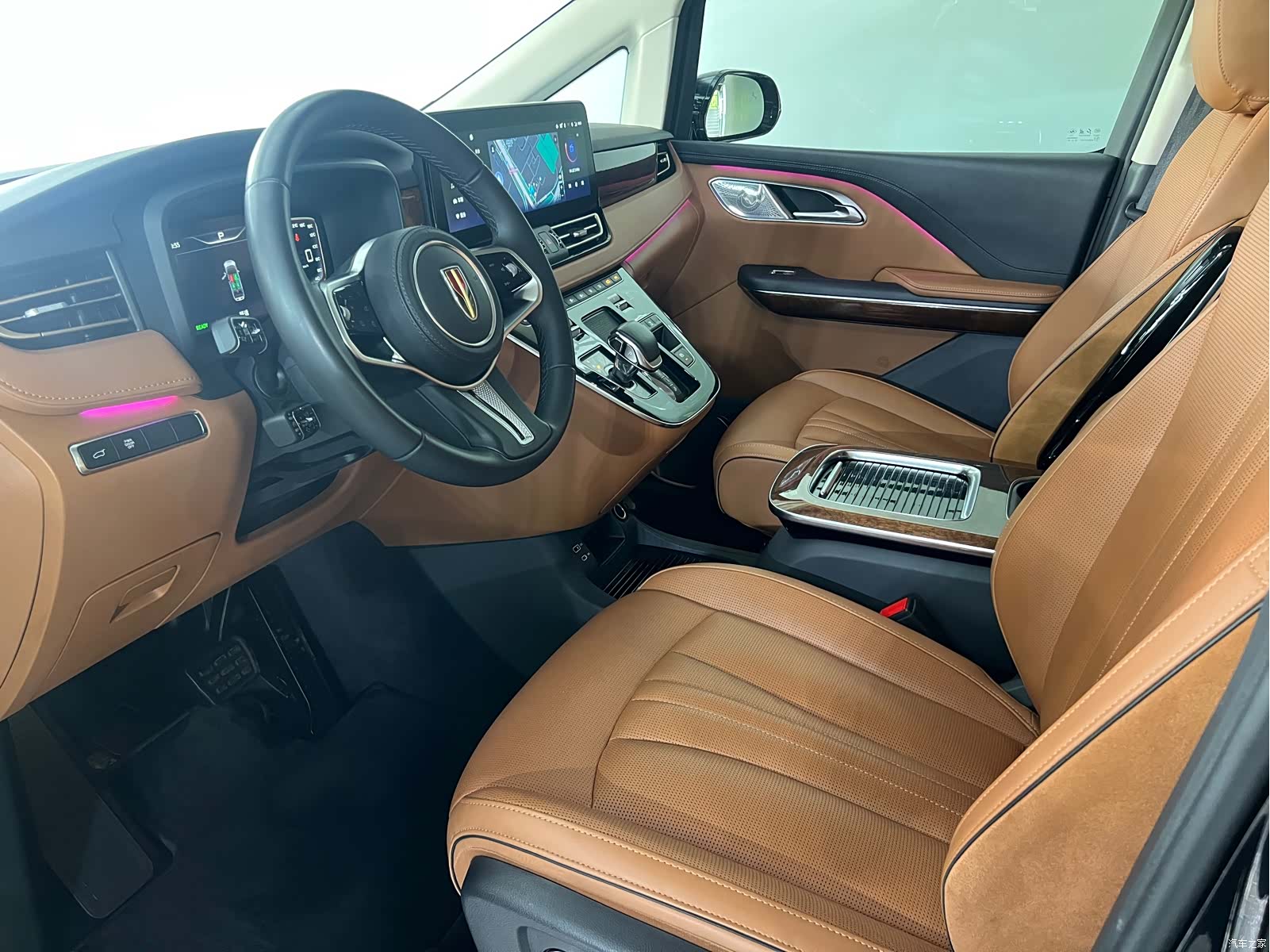 Hongqi HQ9, 2023 9