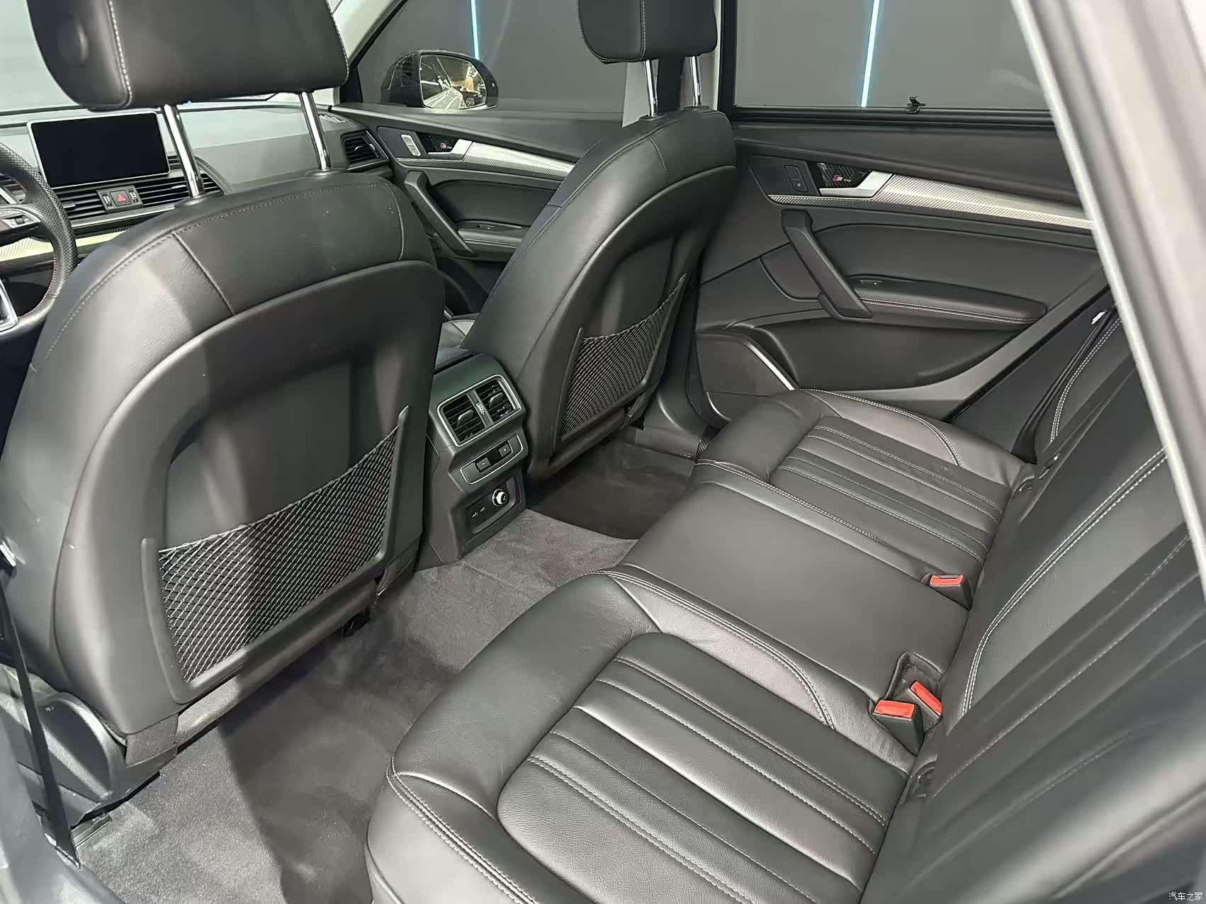 Audi Q5L, 2021 9