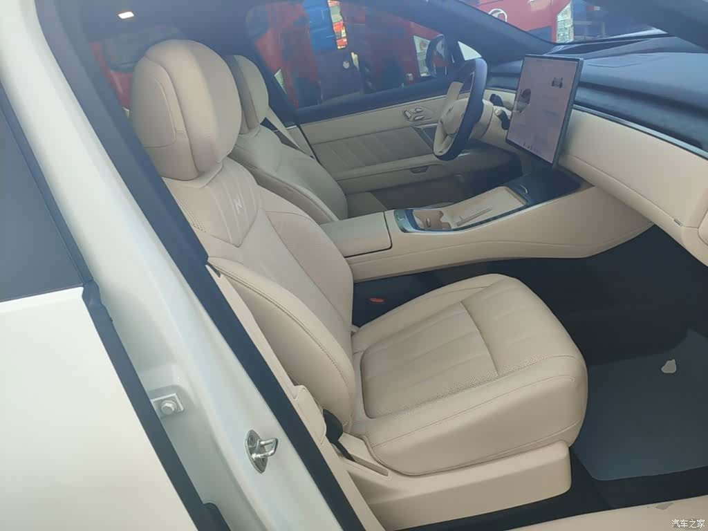 NIO L90, 2025 25