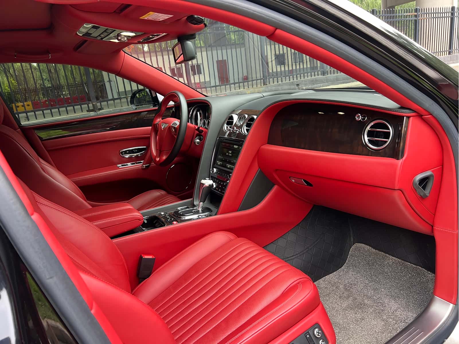 Bentley Flying Spur, 2018 18