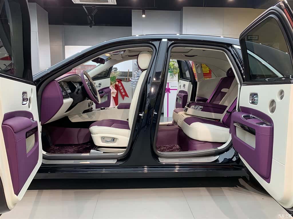 Rolls-Royce Ghost, 2012 14
