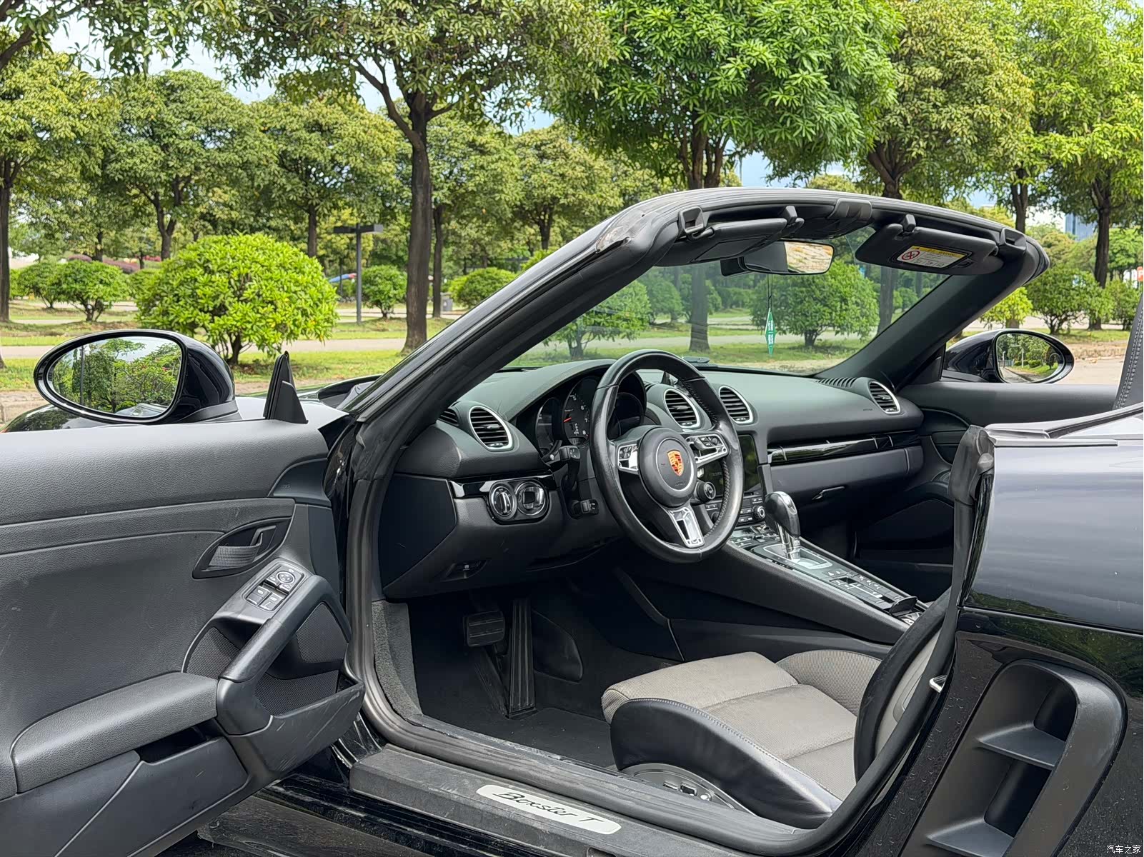 Porsche Boxster, 2020 3