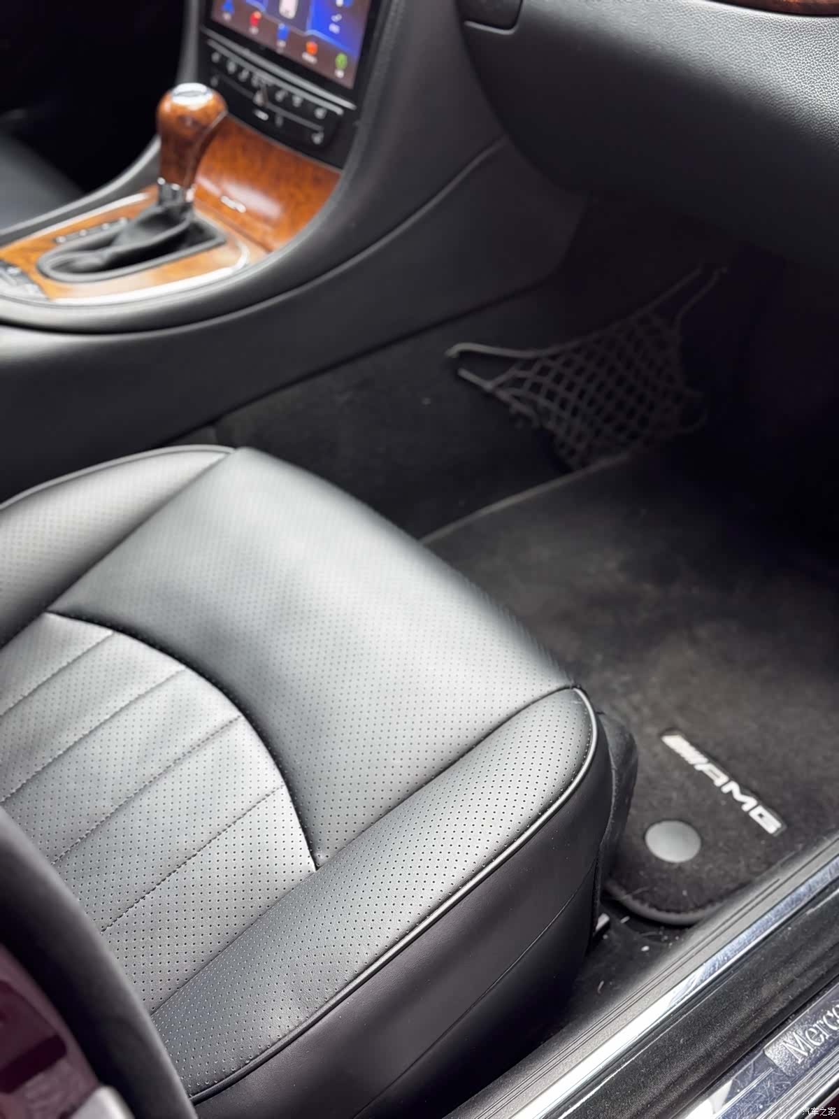 Mercedes-Benz CLS, 2006 15