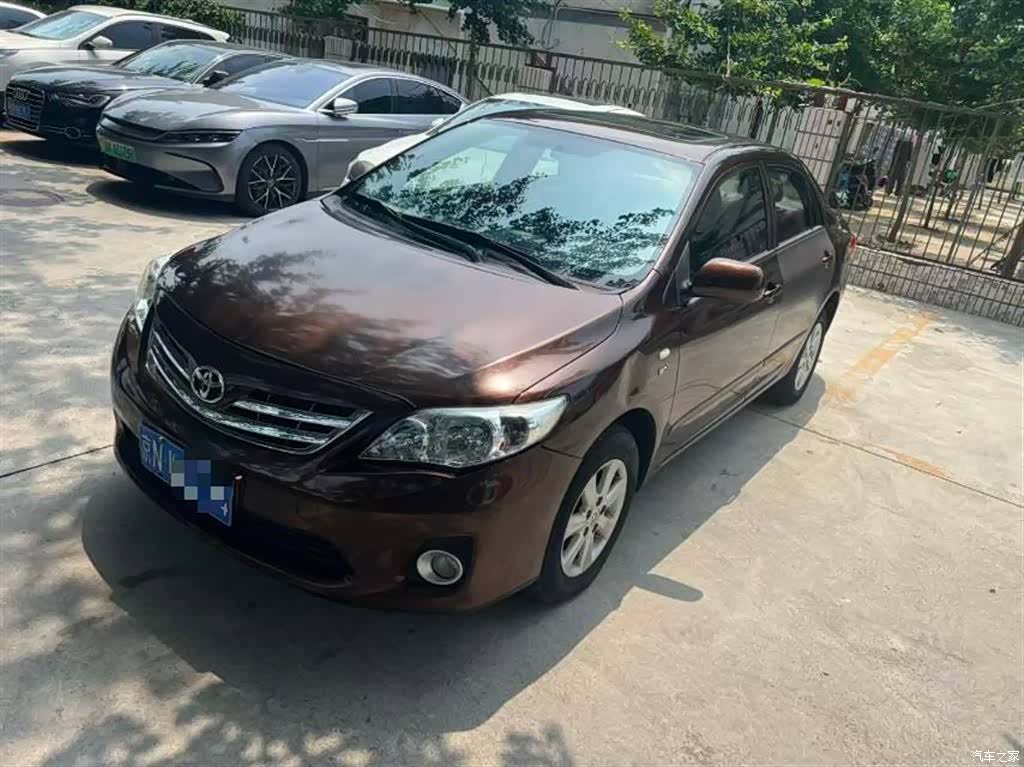 Toyota Corolla, 2013 1