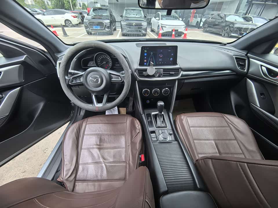 Mazda CX-4 Mazda CX-4