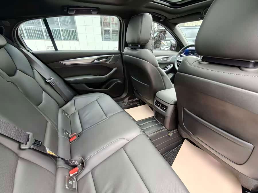 Cadillac CT5 2025, фото 6