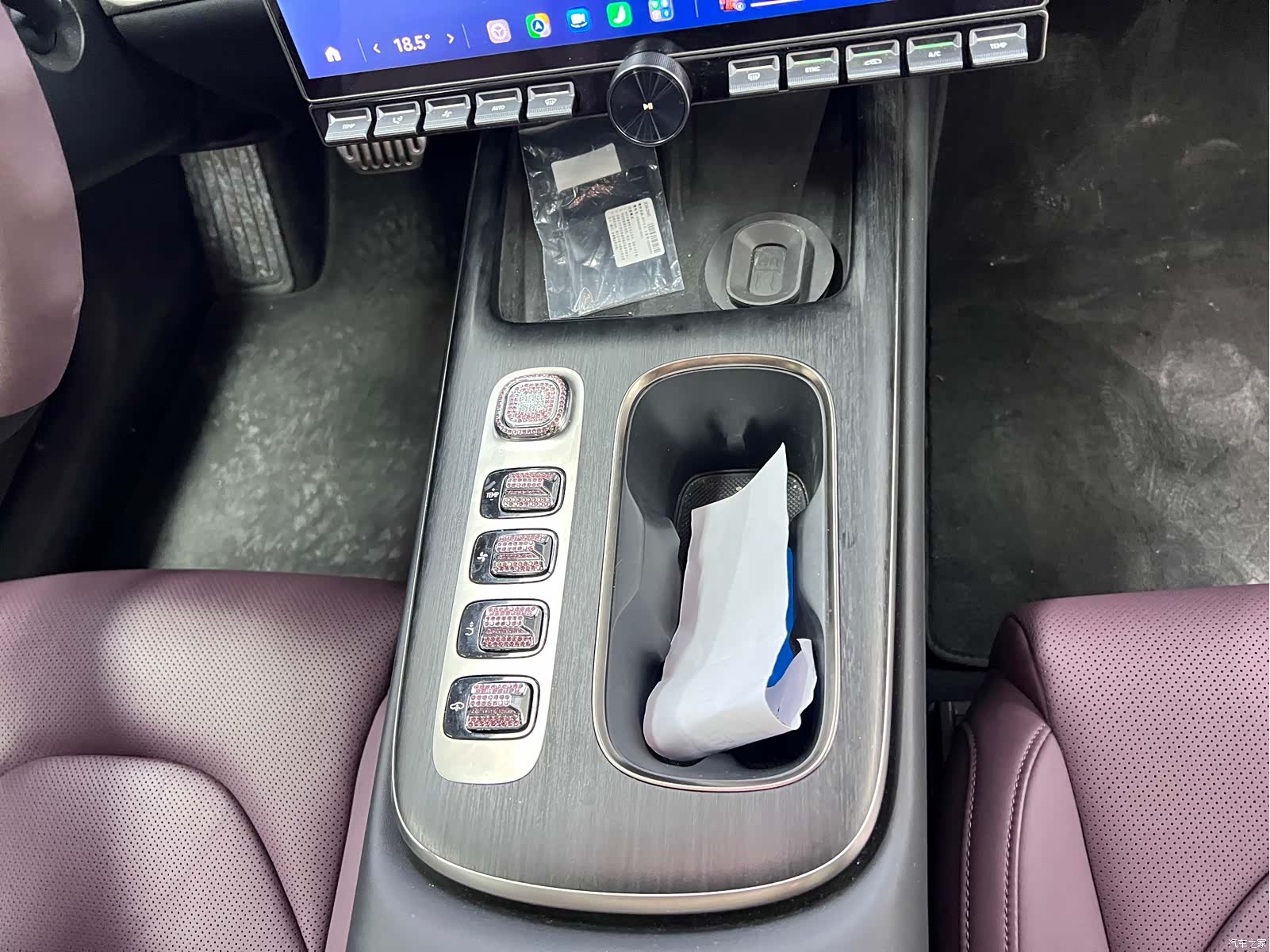 Xiaomi SU7, 2024 9