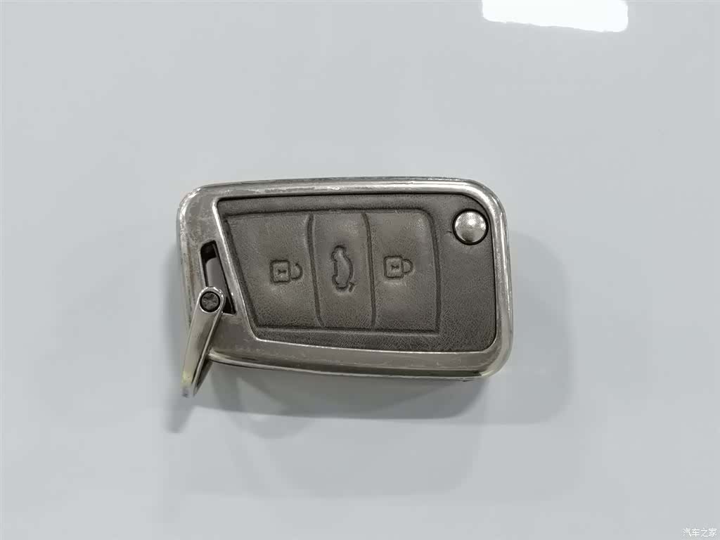 Volkswagen Sagitar, 2024 19