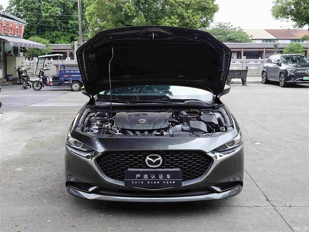 Mazda Mazda3, 2023 14