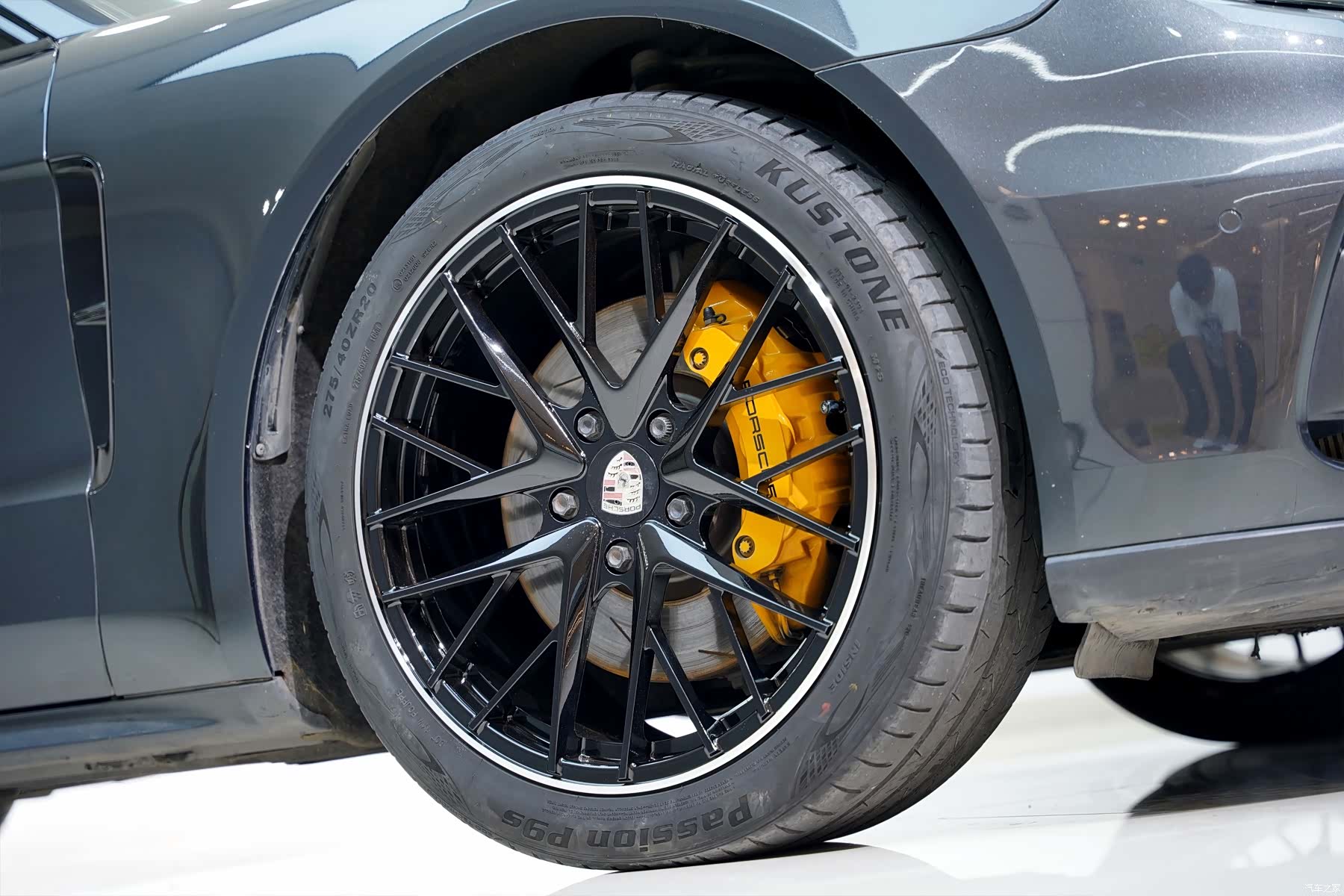 Porsche Panamera, 2018 9