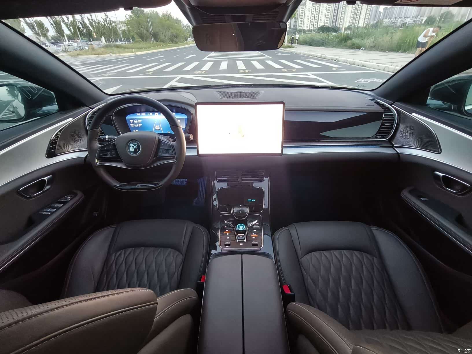 BYD Han, 2024 6