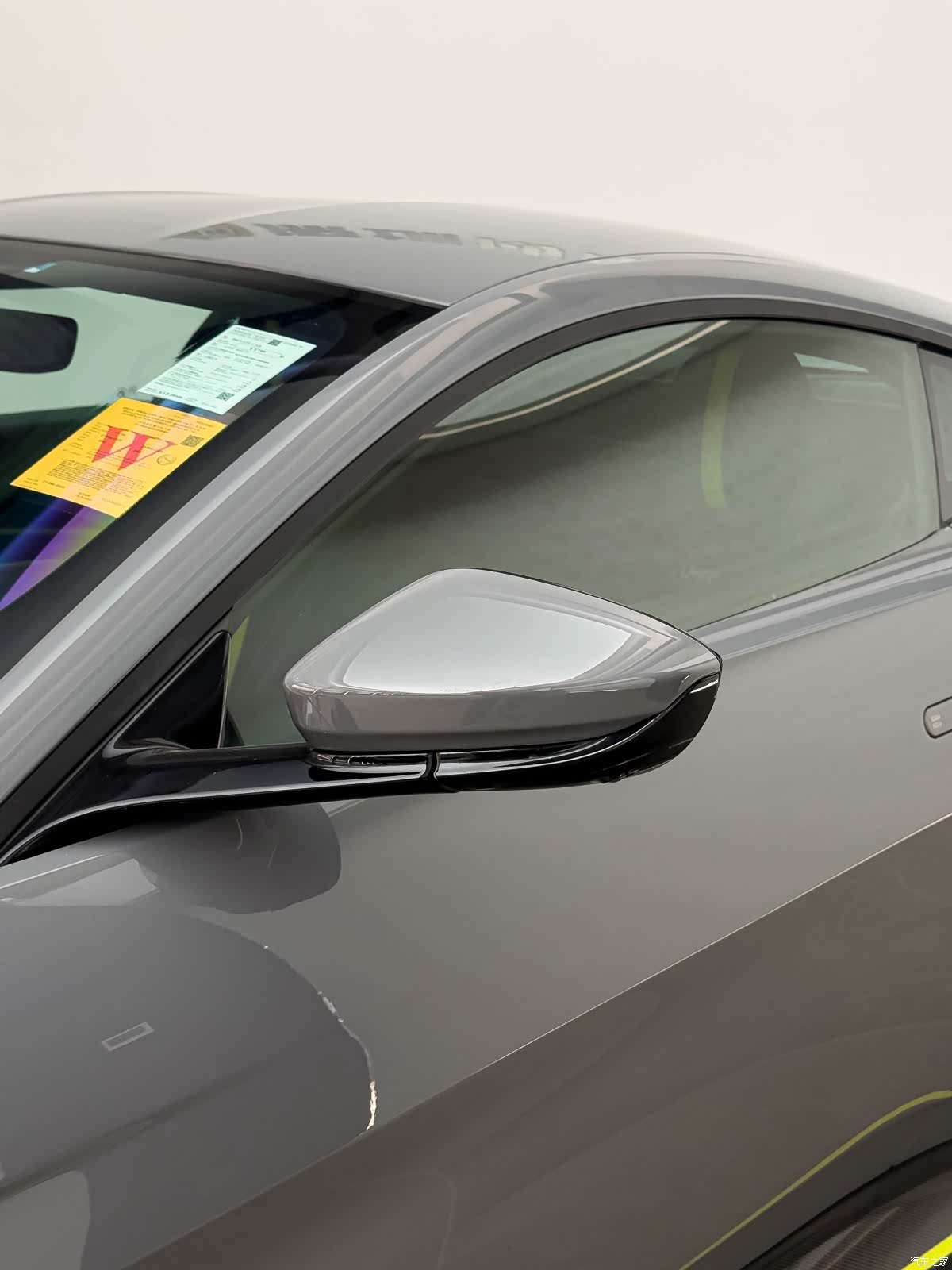 Aston Martin Vantage, 2021 6