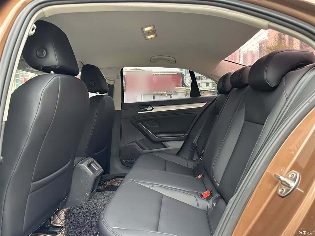 Volkswagen Lamando, 2018 16