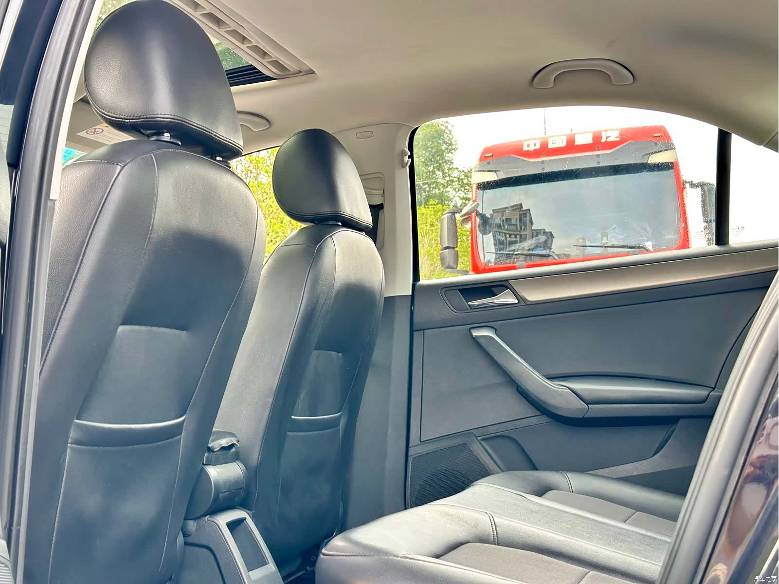 Volkswagen Santana, 2015 33
