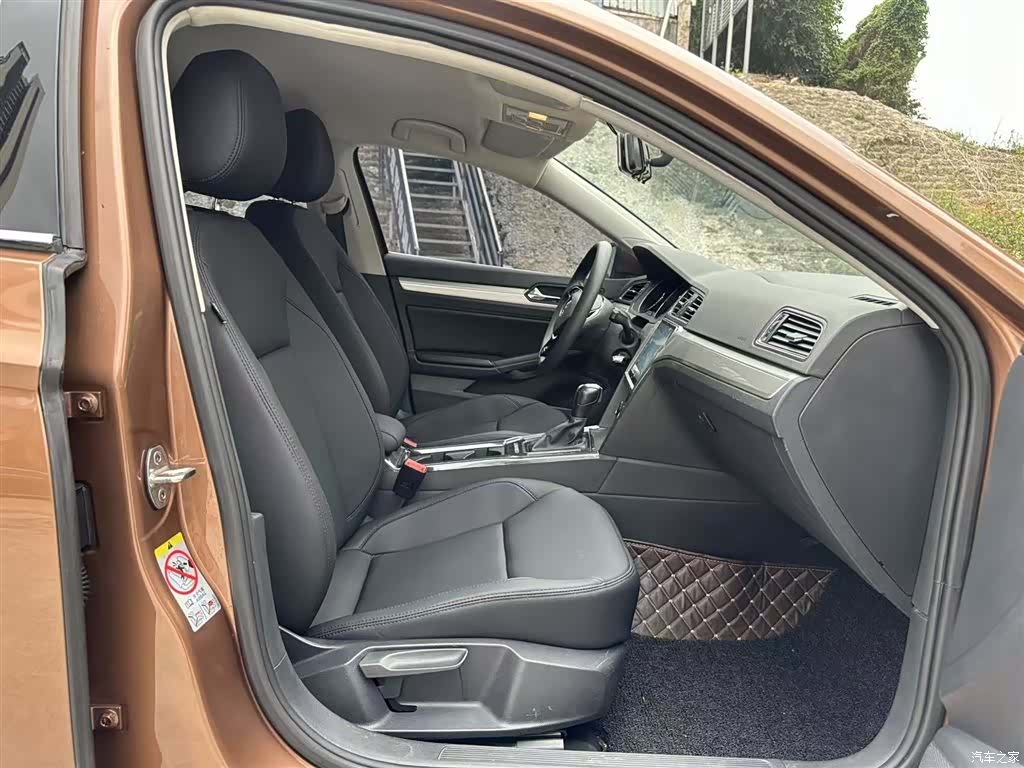 Volkswagen Lamando, 2018 18