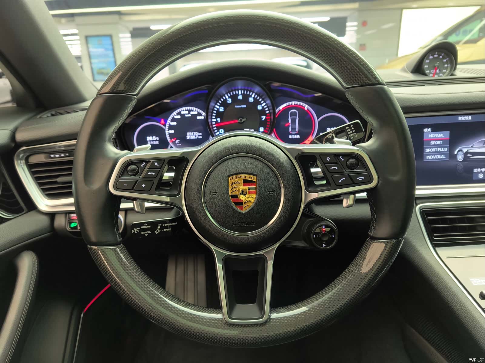 Porsche Panamera, 2018 10