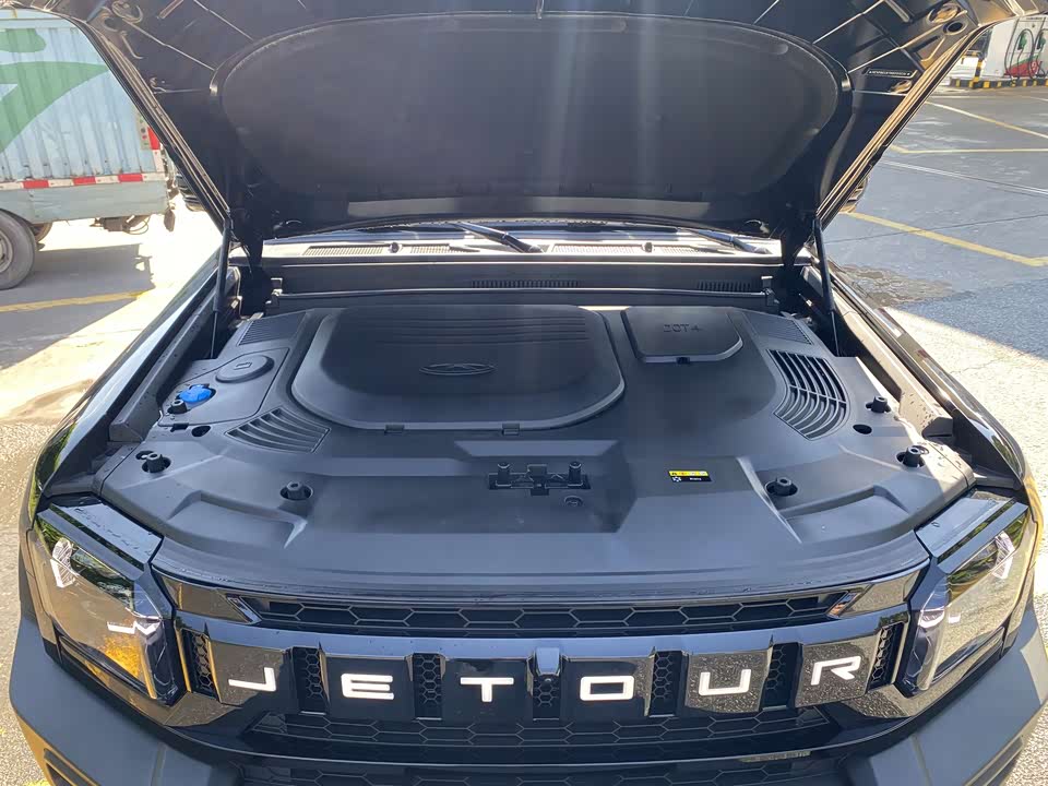 Jetour Jet Traveler C-DM