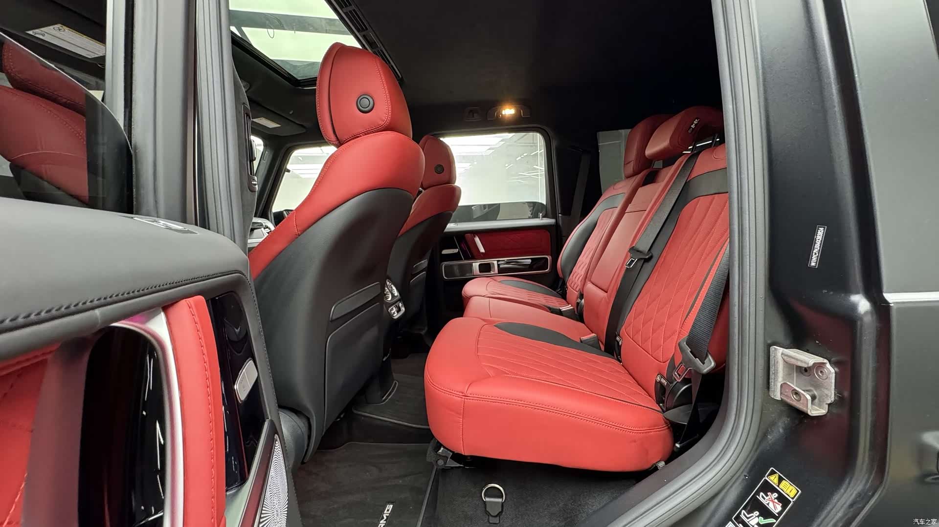 Mercedes-Benz G-Class, 2022 13