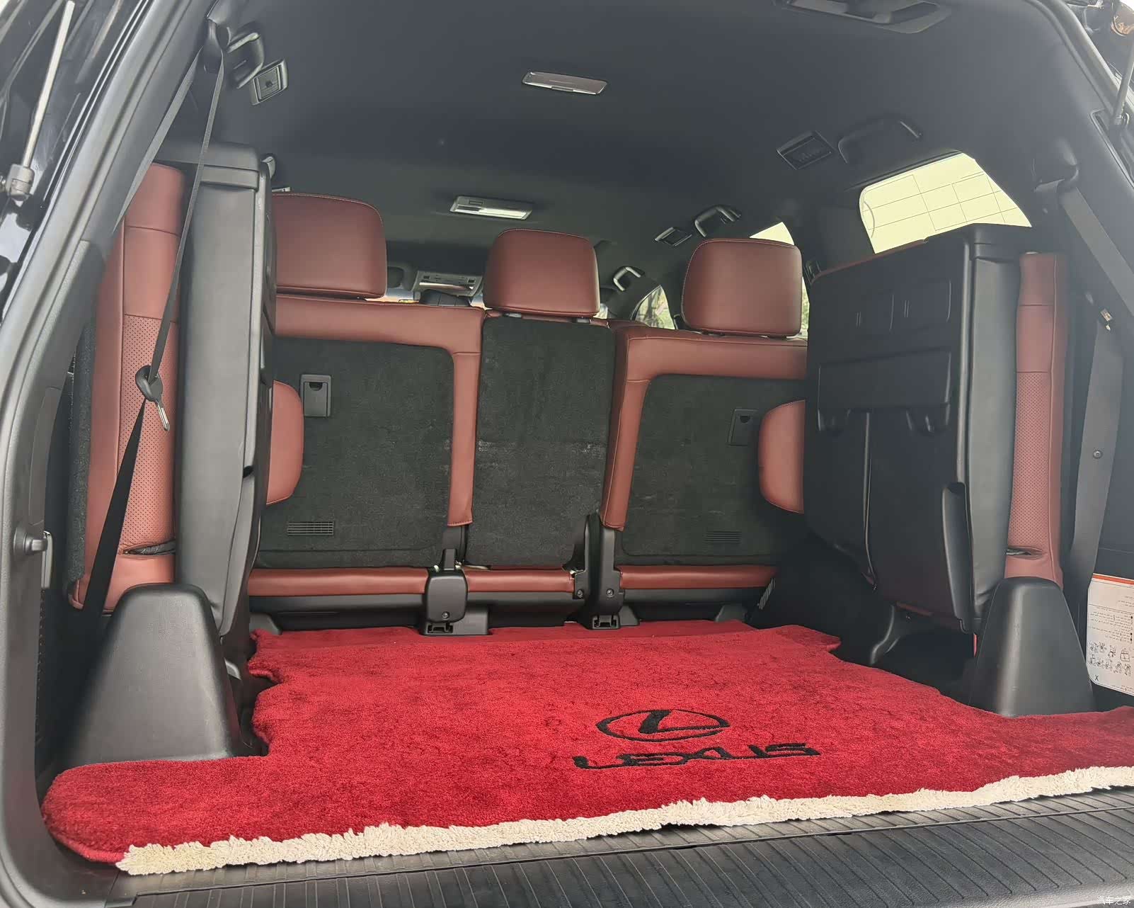 Lexus LX, 2020 16