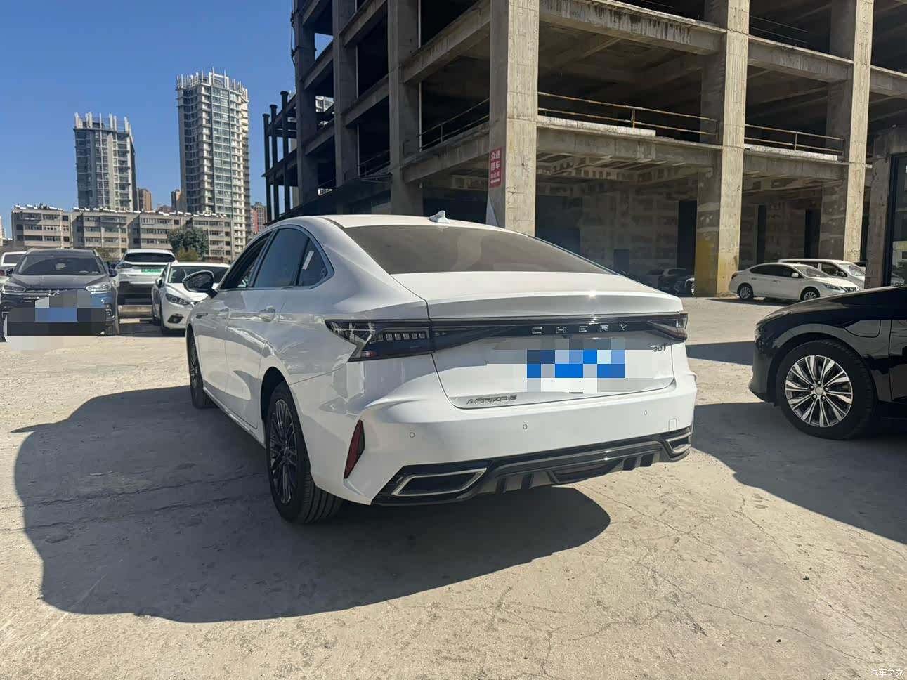 Chery Arrizo 8, 2024 13