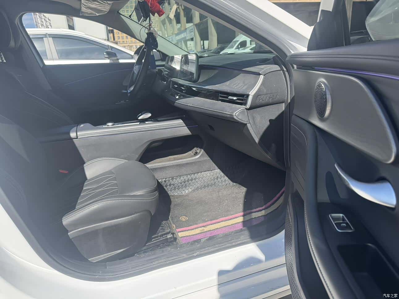 Chery Arrizo 8, 2024 7