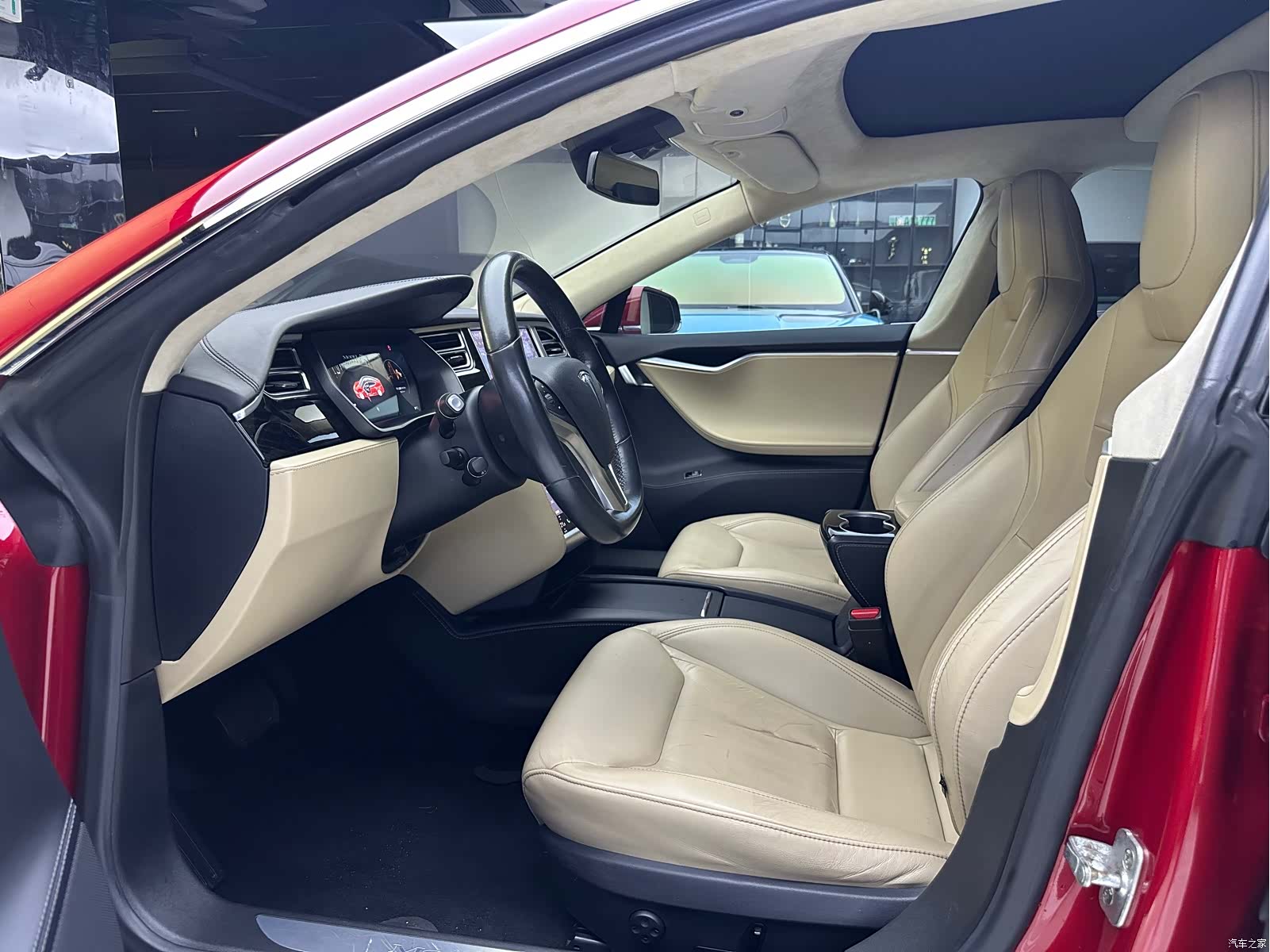 Tesla Model S, 2016 7