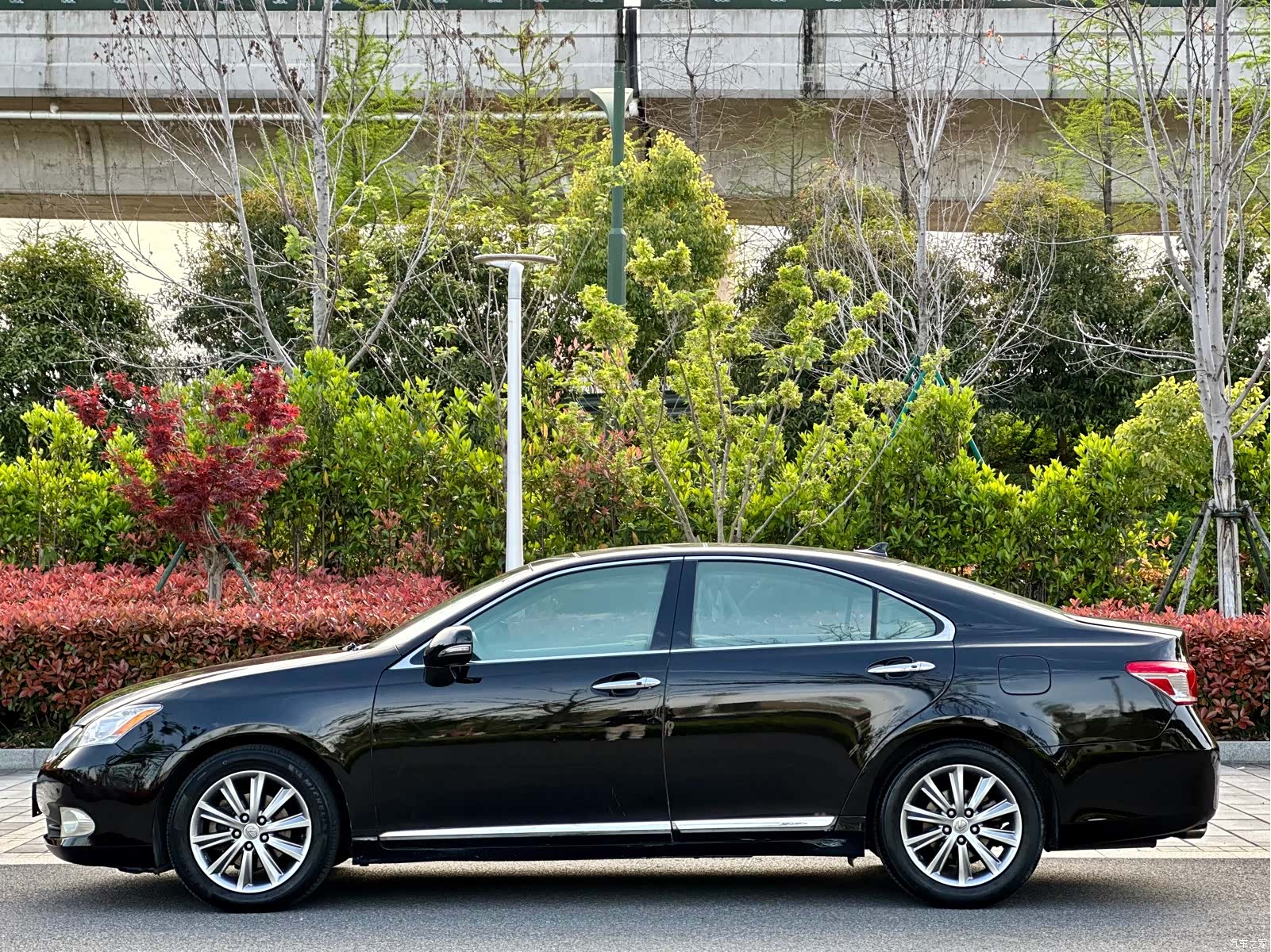Lexus ES, 2011 7