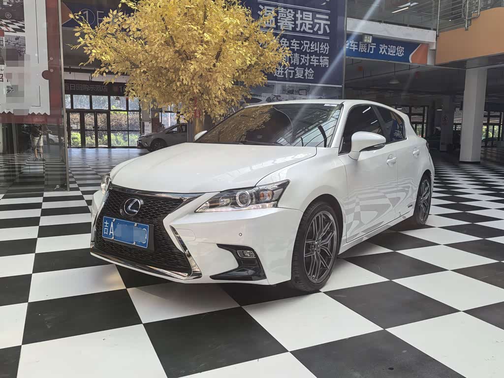 Lexus CT