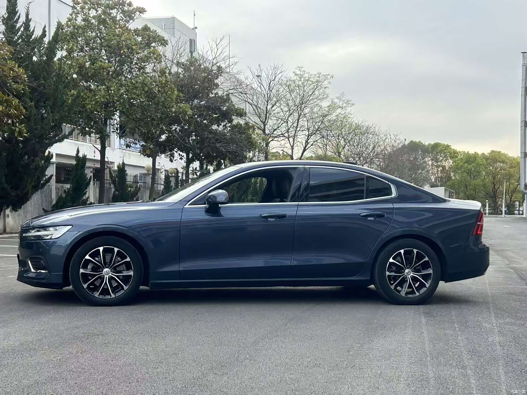 Volvo S60, 2021 11