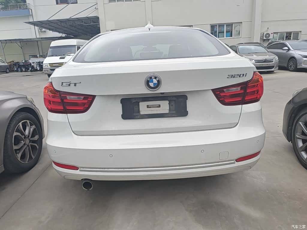 BMW 3 Series, 2014 6