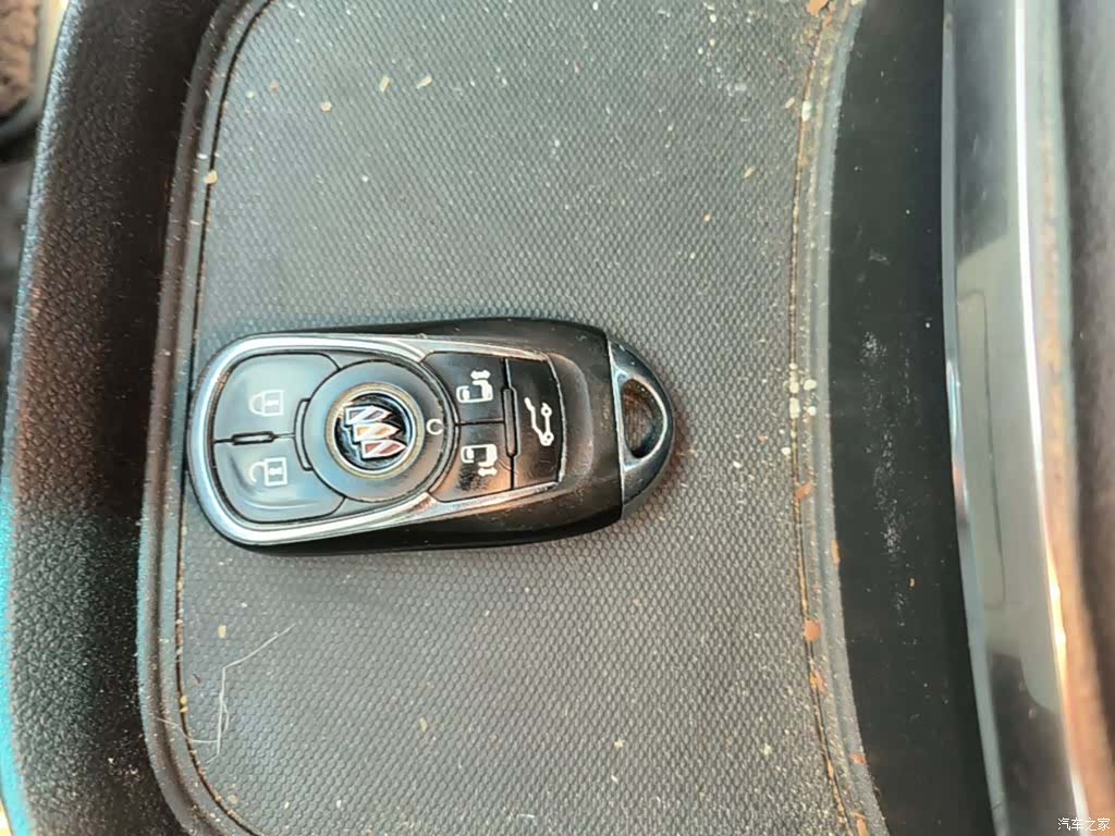 Buick GL8, 2023 9