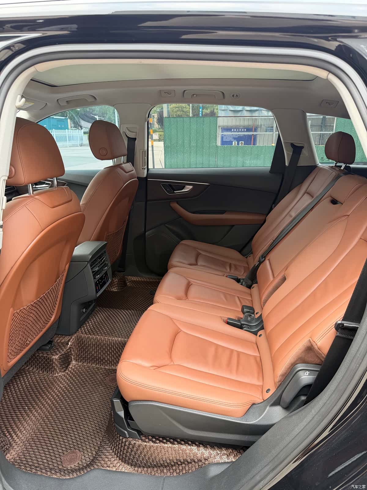Audi Q7, 2020 9