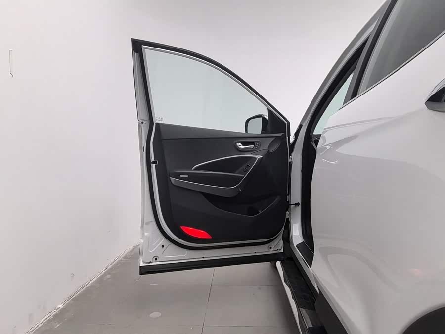 Hyundai Santa Fe 2014, фото 8